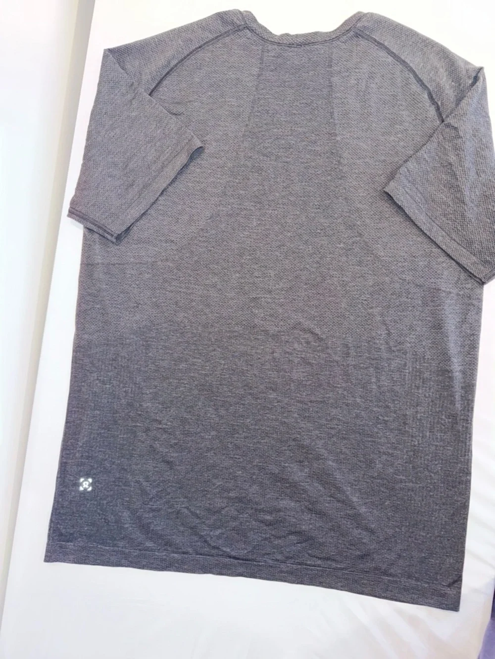 Lululemon Women Short Sleeve Performance Swiftly Short Sleeve T-Shirt Size 8 /M